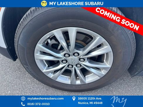 Used 2020 Cadillac XT5 Premium Luxury FWD image 12