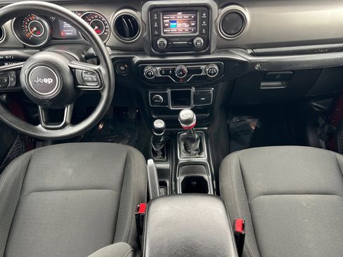 Used 2021 Jeep Gladiator Sport AWD/4WD image 13
