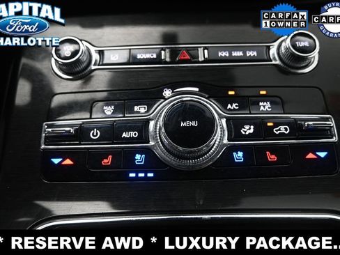 Used 2023 Lincoln Nautilus Reserve w/ Luxury Package AWD/4WD image 15