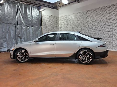 Certified 2025 Hyundai Ioniq 6 SEL image 9