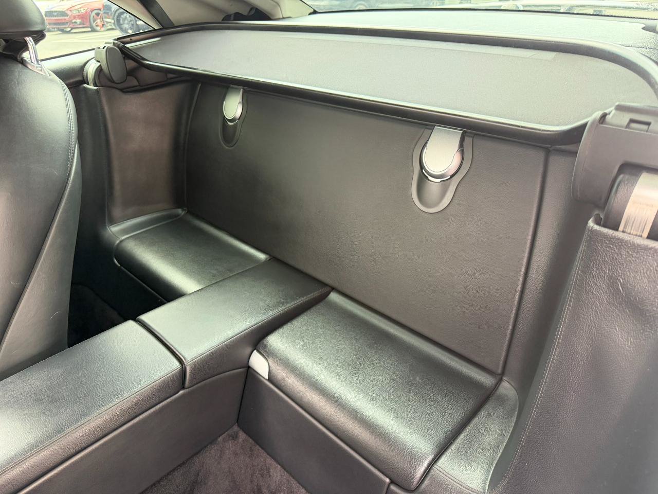 Used 2011 Mercedes-Benz SL 550 image 43