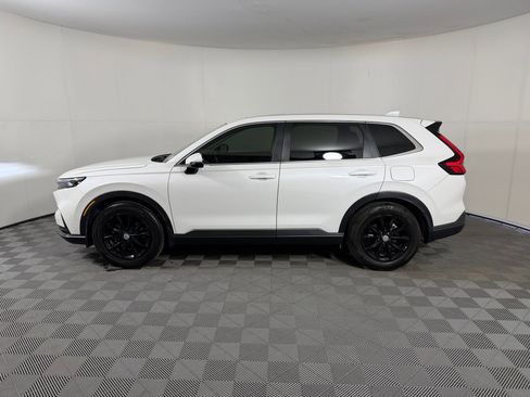 Used 2025 Honda CR-V EX-L image 2