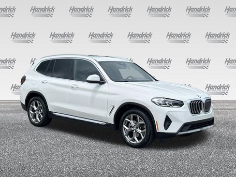Used 2024 BMW X3 xDrive30i AWD/4WD image 2