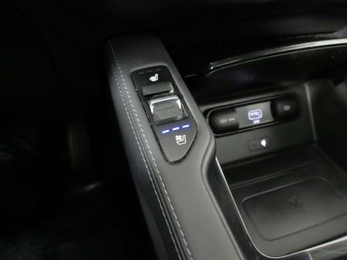 Used 2022 Kia Telluride EX w/ EX Premium Package image 49