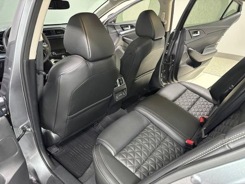 Used 2022 Nissan Maxima Platinum FWD image 26