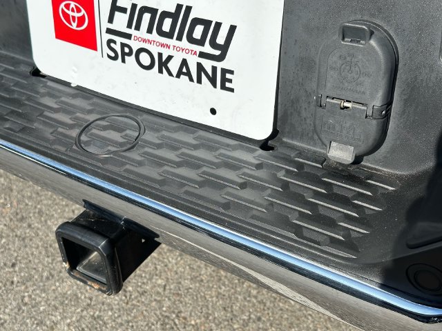 Used 2025 RAM 1500 Laramie AWD/4WD image 35