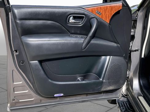 Used 2019 INFINITI QX80 Luxe AWD/4WD image 21