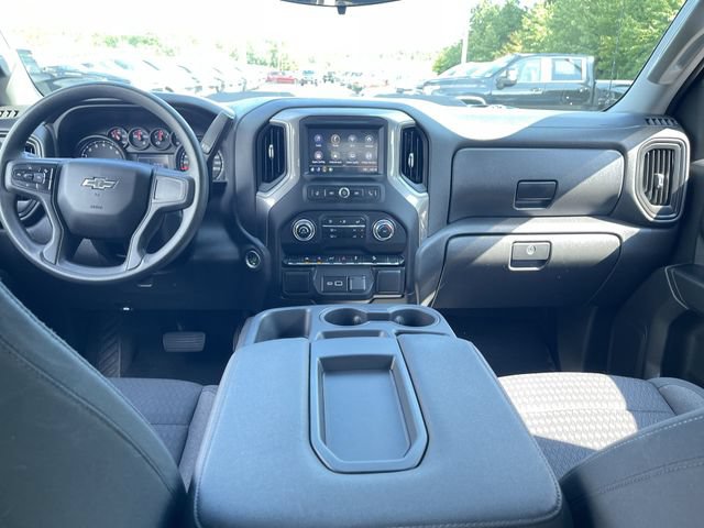 Certified 2022 Chevrolet Silverado 1500 Custom Trail Boss w/ LPO, Dark Essentials Package AWD/4WD image 19