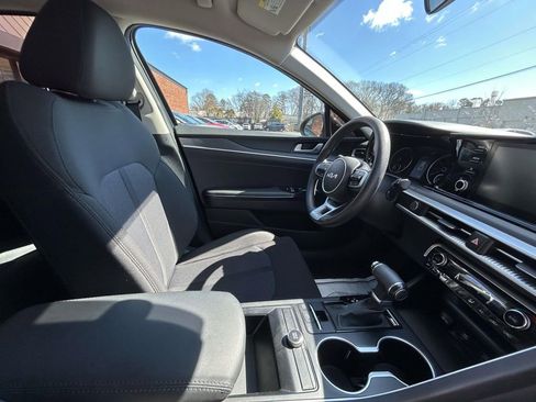 Used 2023 Kia K5 LXS image 16