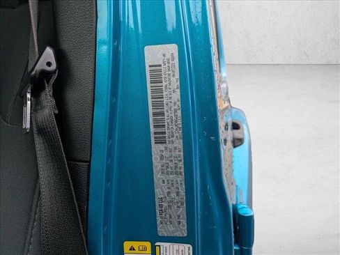 Used 2019 Jeep Wrangler Unlimited Sahara image 18