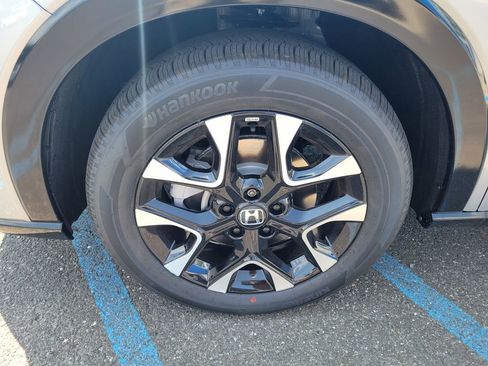 New 2026 Honda HR-V EX-L image 10