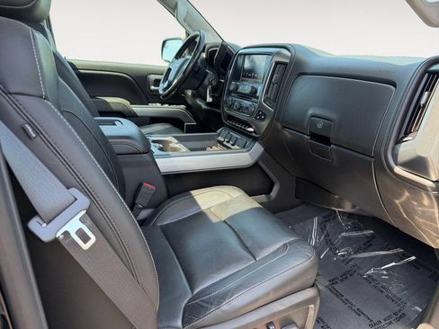 Used 2019 Chevrolet Silverado 2500 LTZ w/ Duramax Plus Package AWD/4WD image 27