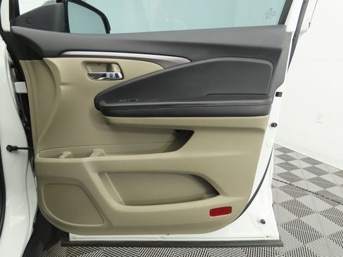 Used 2021 Honda Pilot EX-L image 23