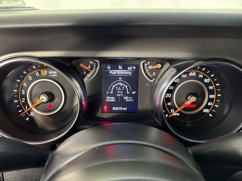 Used 2022 Jeep Gladiator Sport w/ Trailer Tow Package AWD/4WD image 15