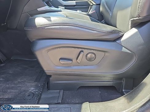 Certified 2023 Ford Explorer XLT w/ Equipment Group 202A AWD/4WD image 47