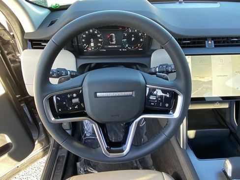 New 2025 Land Rover Discovery Sport S AWD/4WD image 7