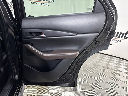 Used 2021 MAZDA CX-30 AWD 2.5 S w/ Premium Package image 27