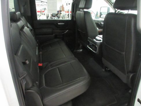 Used 2021 GMC Sierra 2500 SLT w/ SLT Preferred Package image 35