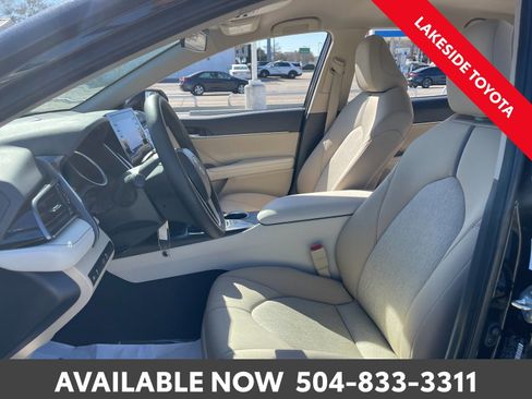 Used 2023 Toyota Camry LE image 25