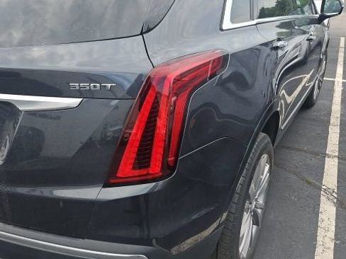 Certified 2023 Cadillac XT5 Premium Luxury AWD/4WD image 4