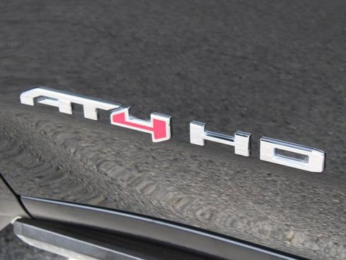 Used 2025 GMC Sierra 2500 AT4 image 19