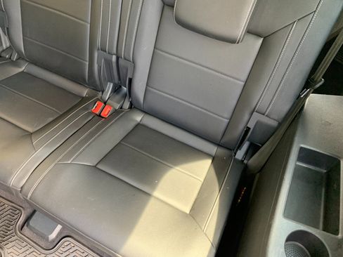 Used 2021 Volkswagen Atlas SEL AWD/4WD image 41