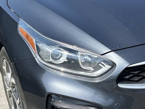 Used 2019 Kia Forte LXS FWD image 8