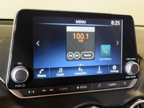 Used 2024 Nissan Sentra SR FWD image 21