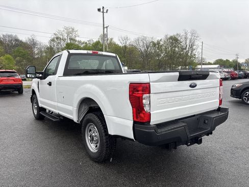 Used 2021 Ford F250 XL w/ Power Equipment Group RWD image 4