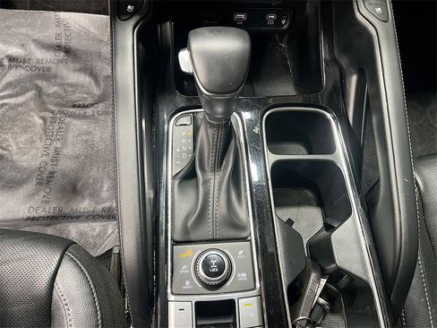 Used 2023 Kia Telluride EX image 17