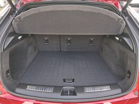 Certified 2023 Cadillac XT4 Sport w/ Enhanced Visibility Package image 6