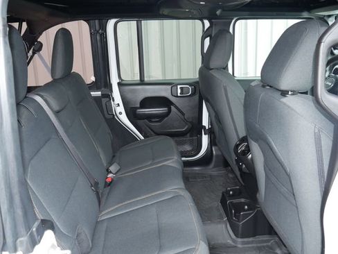 Used 2024 Jeep Wrangler Unlimited Sport AWD/4WD image 23
