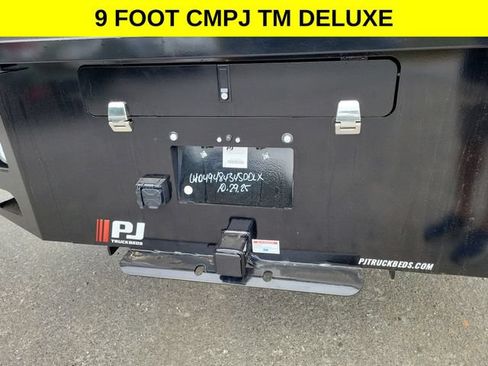New 2025 RAM 5500 Tradesman AWD/4WD image 9