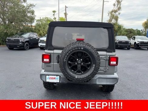 Used 2021 Jeep Wrangler Unlimited Sport AWD/4WD image 5