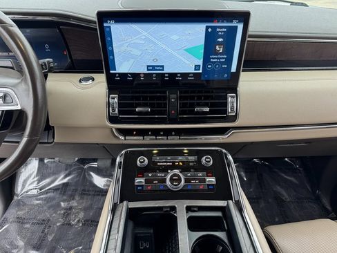 Used 2022 Lincoln Navigator L Reserve image 28