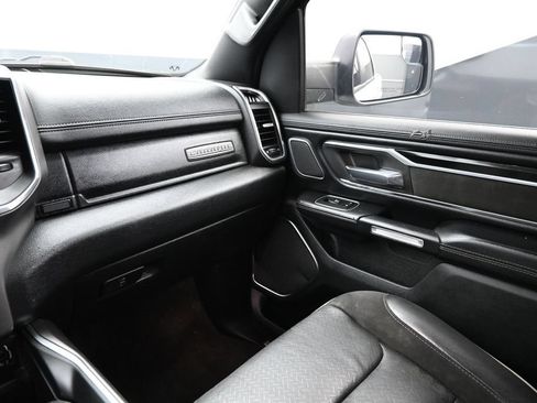 Used 2021 RAM 1500 Laramie AWD/4WD image 6