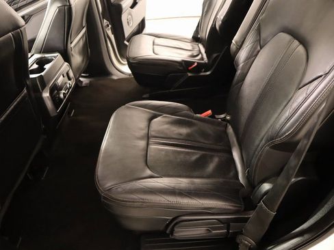 Used 2021 Ford Expedition Platinum AWD/4WD image 13