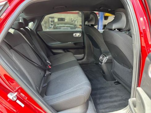 Used 2024 Hyundai Ioniq 6 SE RWD image 22