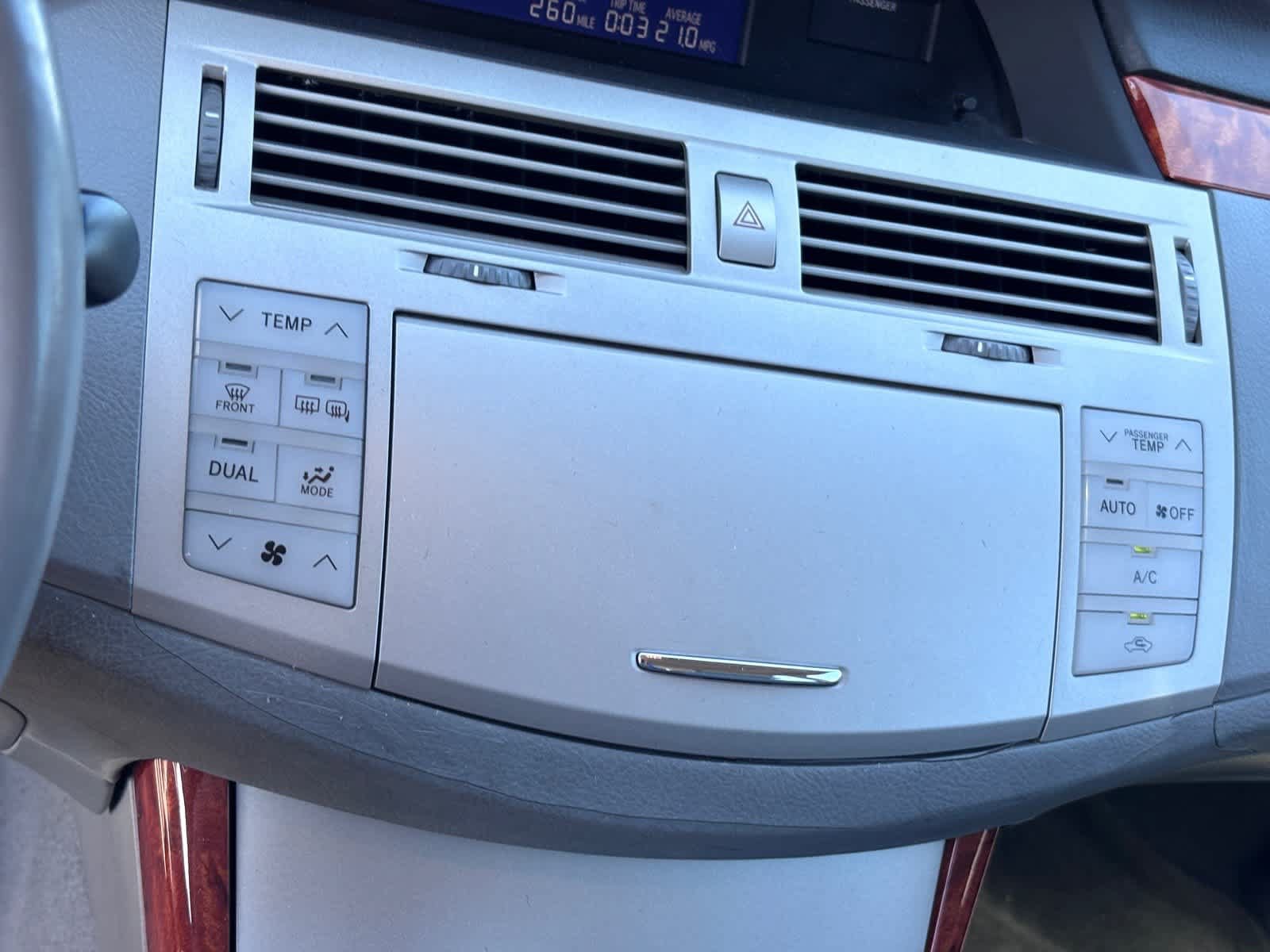 Used 2007 Toyota Avalon Limited FWD image 27