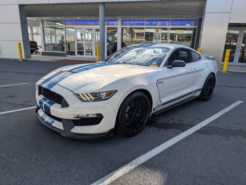 Certified 2020 Ford Mustang Shelby GT350 w/ Technology Package image 2