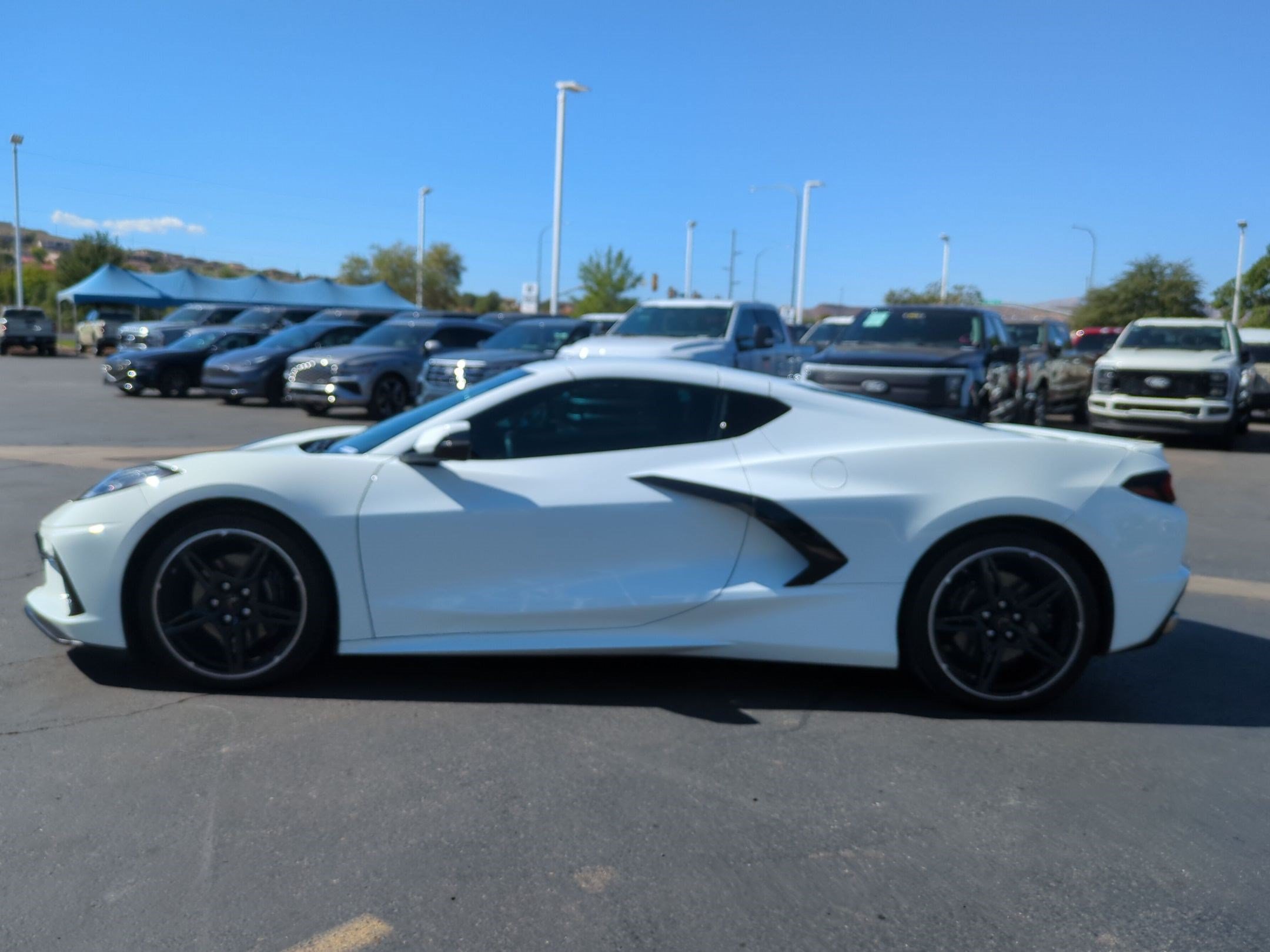 Used 2024 Chevrolet Corvette Stingray Coupe w/ 1LT RWD image 6
