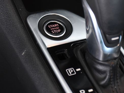 Used 2021 Nissan Sentra SV image 18