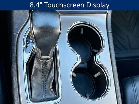 Used 2021 Jeep Grand Cherokee Laredo X image 17