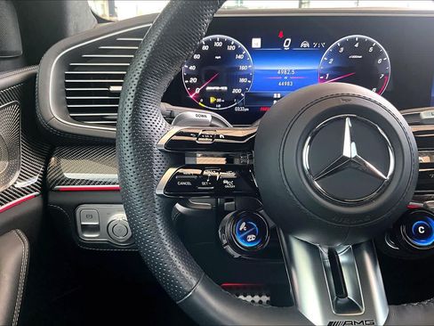 Used 2024 Mercedes-Benz GLS 63 AMG 4MATIC image 21