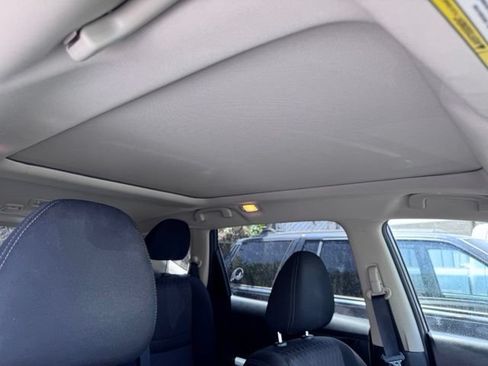 Used 2019 Nissan Rogue SV w/ Sun & Sound Touring Package AWD/4WD image 5