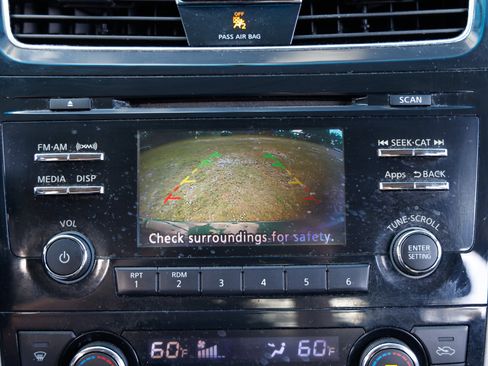 Used 2014 Nissan Altima 2.5 SV image 31