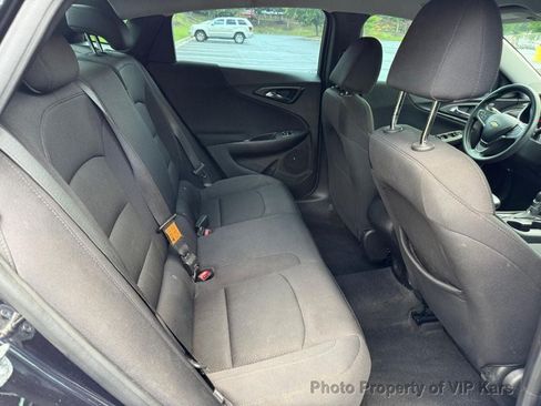 Used 2023 Chevrolet Malibu LS FWD image 12