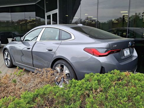 New 2026 BMW i4 xDrive40 AWD/4WD image 3