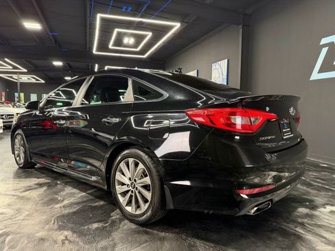 Used 2016 Hyundai Sonata Sport w/ Option Group 1V FWD image 7