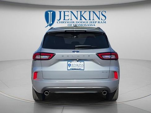 Used 2024 Ford Escape ST-Line AWD/4WD image 6